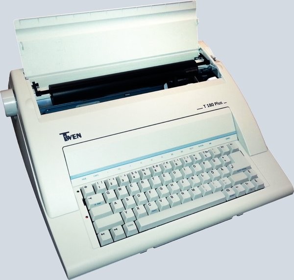 TA TWEN Schreibmaschine Plus ohne Display, max. Schreibbreite A4.